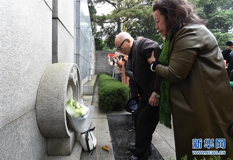 （社会）（5）南京大屠杀死难者遗属家祭活动举行